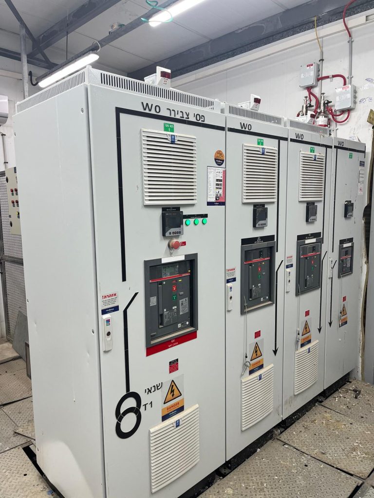 ייצור והתקנת לוחות חשמל